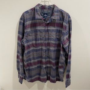 Old Navy Plaid Regular Fit Button Down Collared Shirt Top